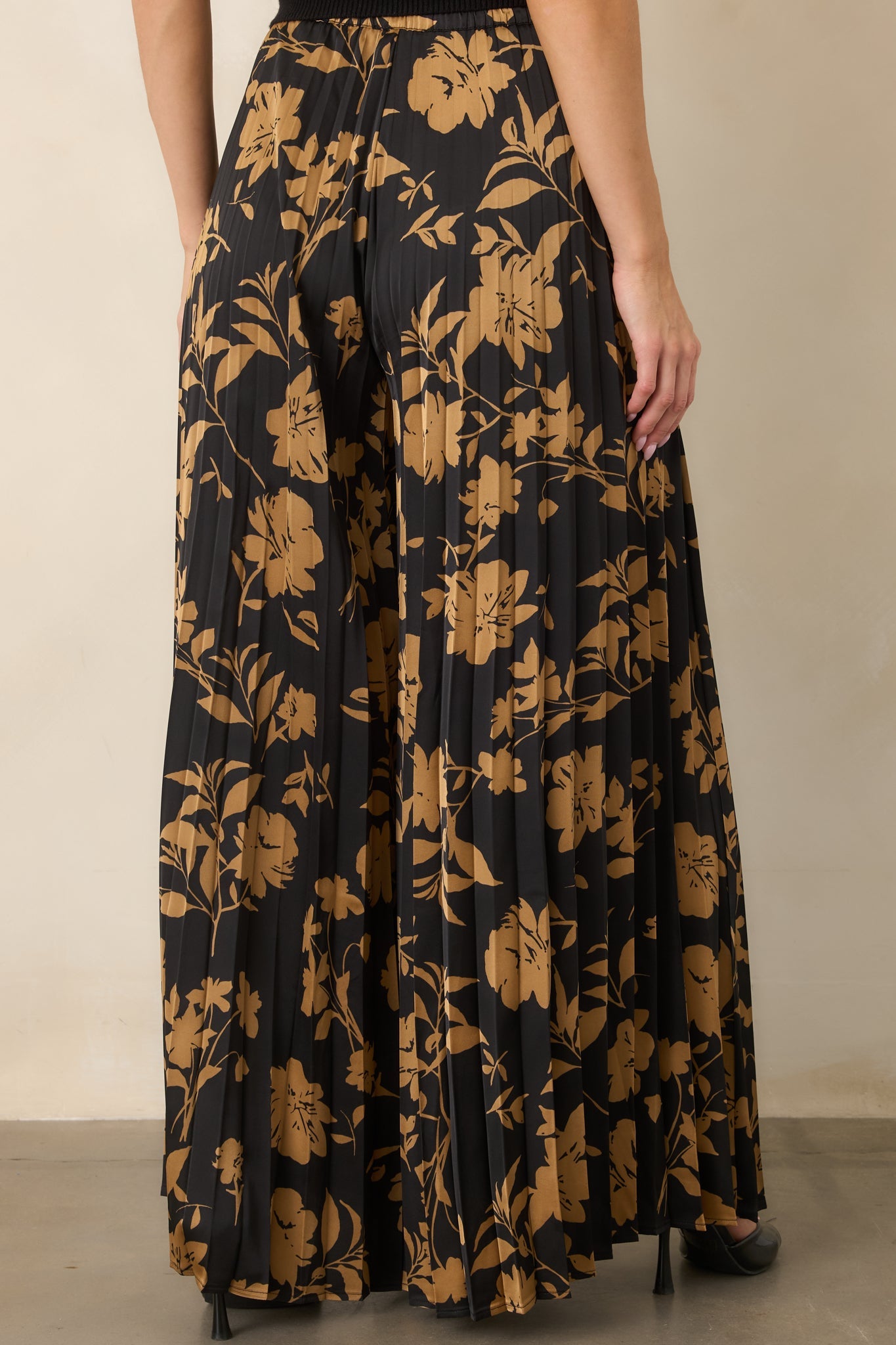 Allow Me to Elaborate Black & Gold Floral Pleated Palazzo Pants