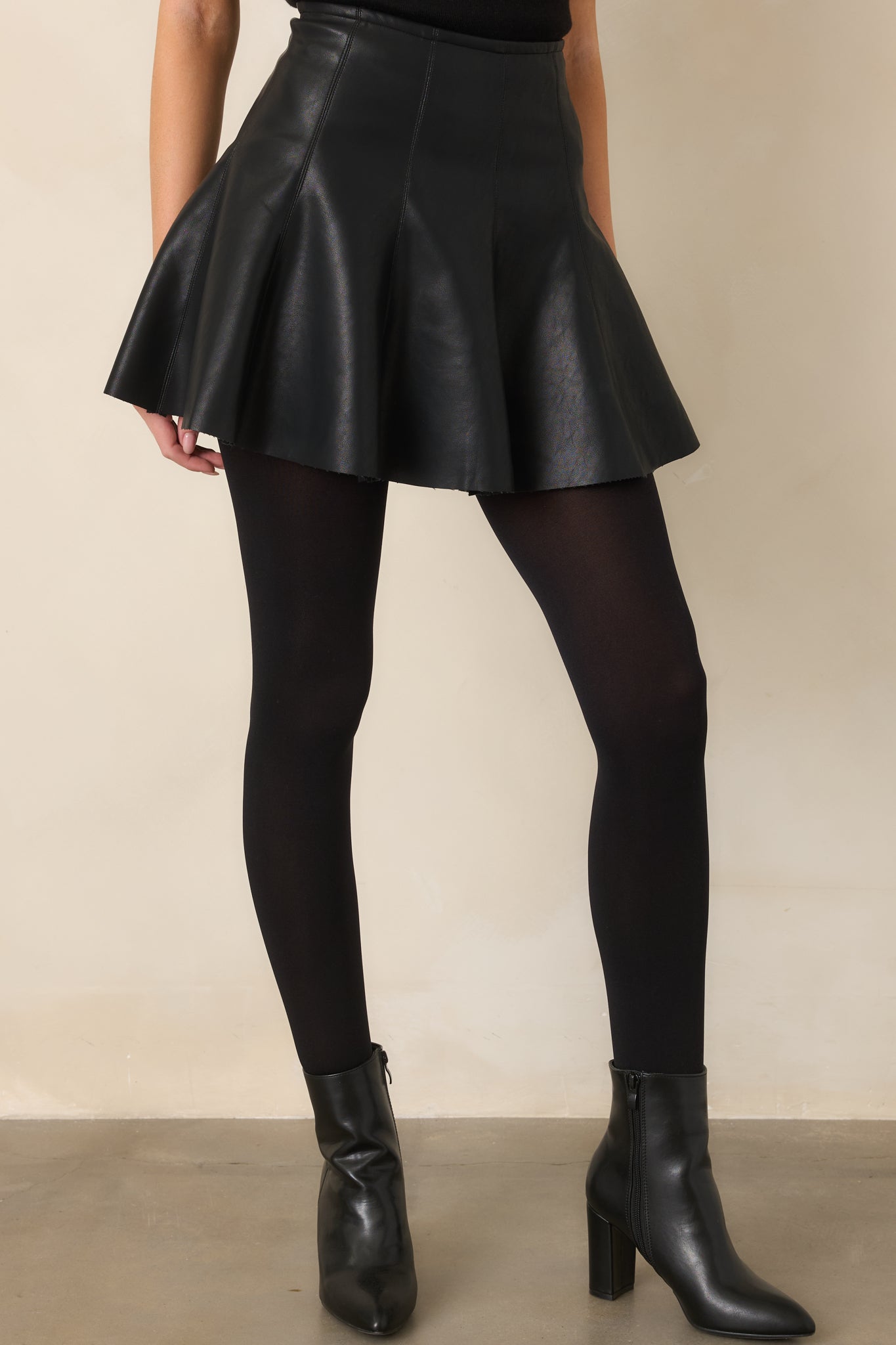 En Saison Aileen Black Faux Leather Mini Skirt