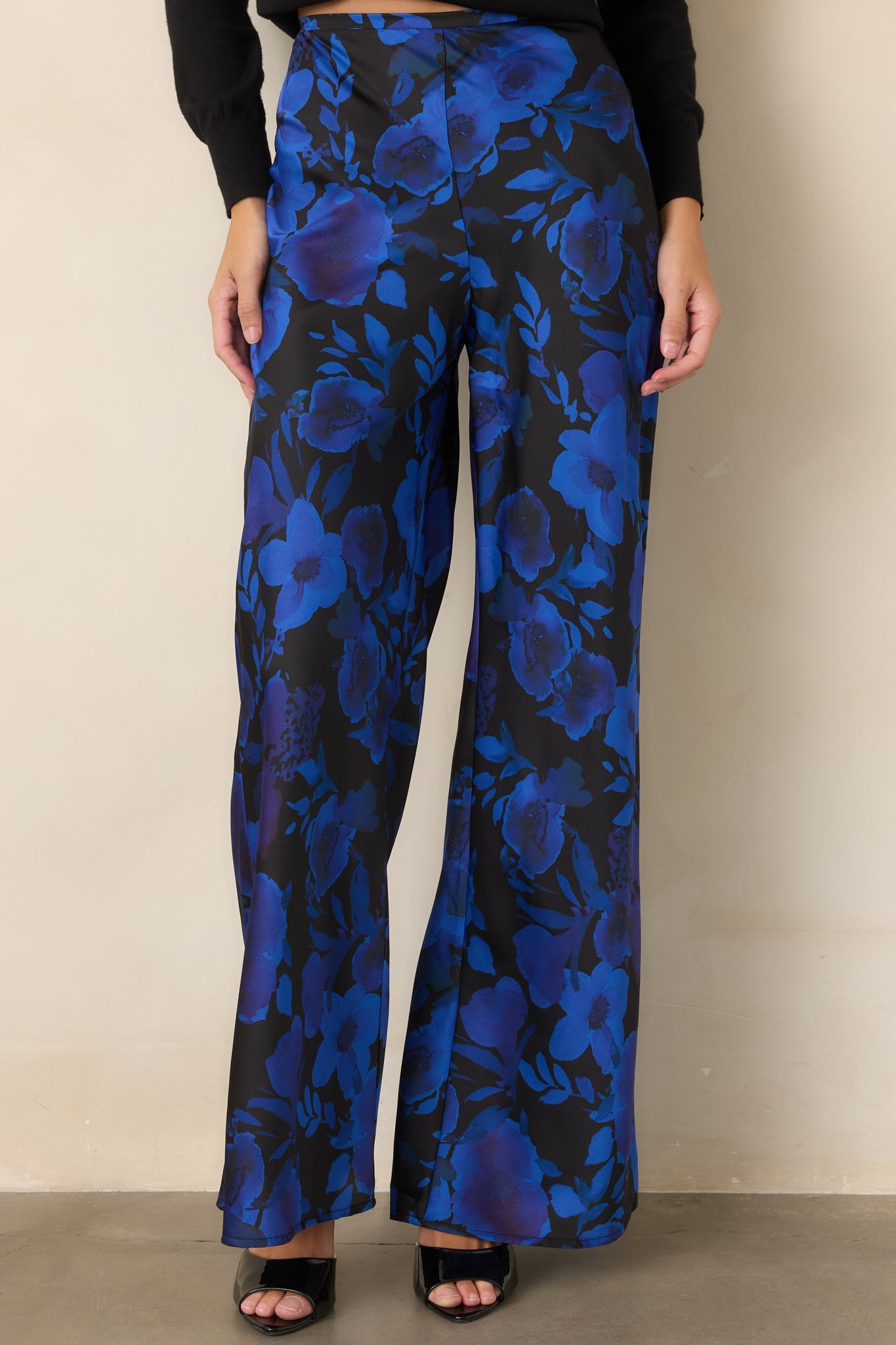 A Whole New Direction Black & Cobalt Floral Satin Wide Leg Pants