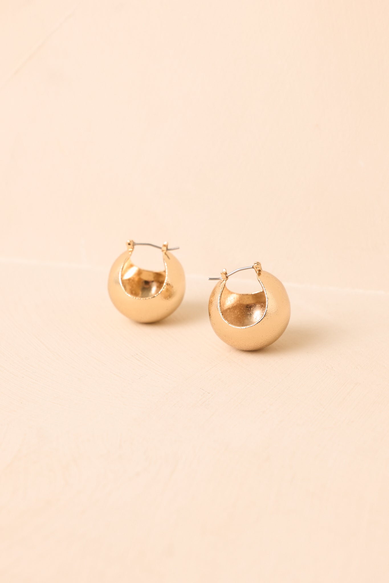 Centered Around You Gold Textured Stud Earrings