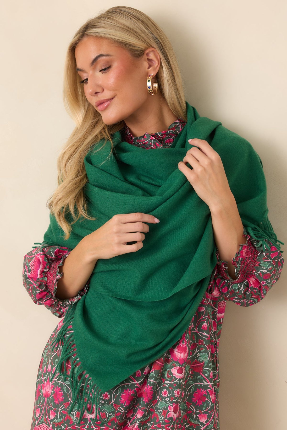 A Soft Embrace Green Cashmere Blend Scarf